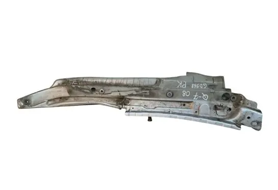 Audi Q7 4L Fender mounting bracket 4L0805920