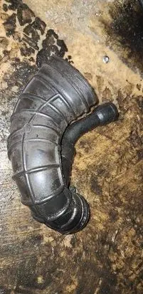 Air intake hose/pipe