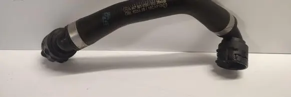 Mercedes-Benz Vito Viano W447 Engine coolant pipe/hose A6542031302