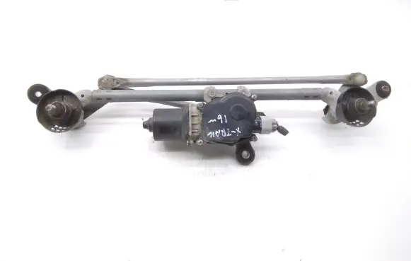 Front wiper linkage