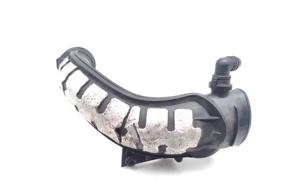 Air intake hose/pipe