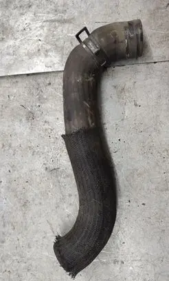 Volkswagen Golf IV Engine coolant pipe/hose