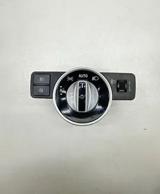 Mercedes-Benz C W204 Light switch