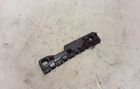 Volvo S90, V90 Sill supporting ledge 31386127