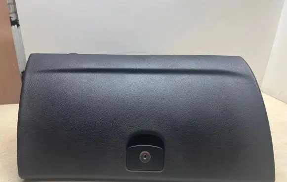 Peugeot 407 Glove box central console 