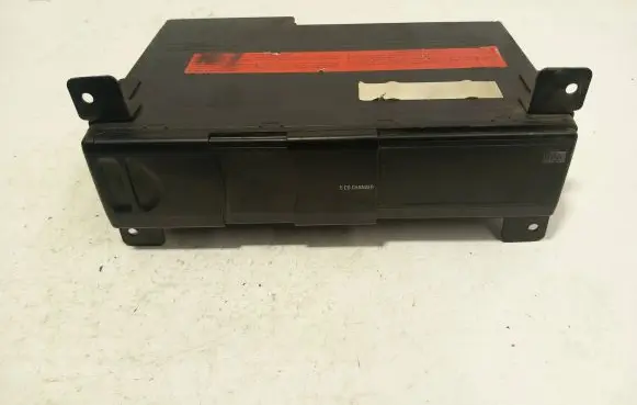 BMW X5 E53 CD/DVD changer 65126913390 01342K040 2431991