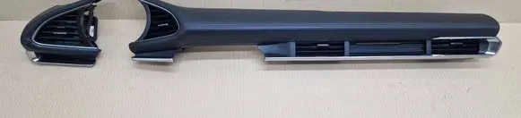 Mazda 3 Dashboard side air vent grill/cover trim
