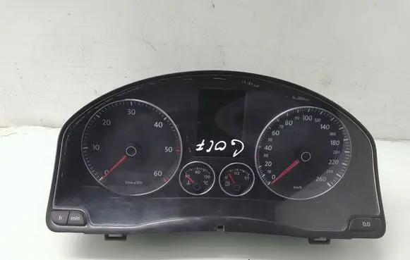 Volkswagen Golf V Speedometer (instrument cluster) 1K0920874B