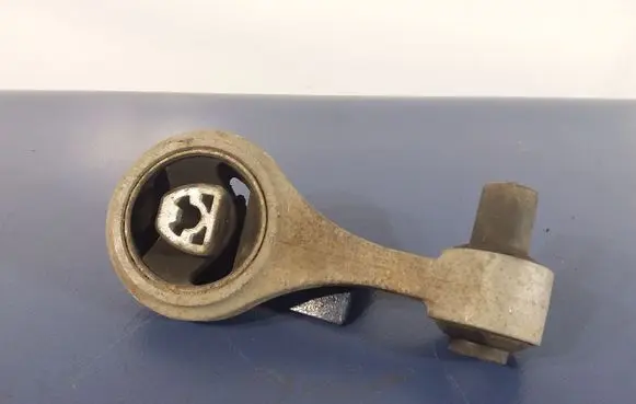 Fiat Punto (199) Engine mount vacuum valve 