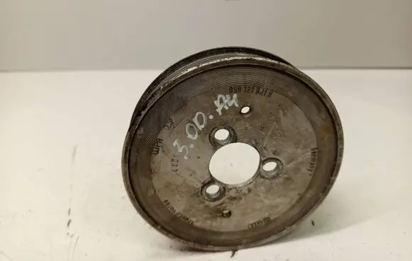 Audi A4 S4 B8 8K Power steering pump pulley 059121031H