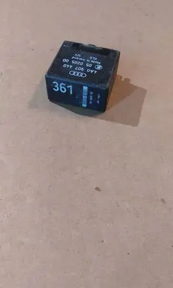 Audi A8 S8 D2 4D Other relay 4A0907440 05020500