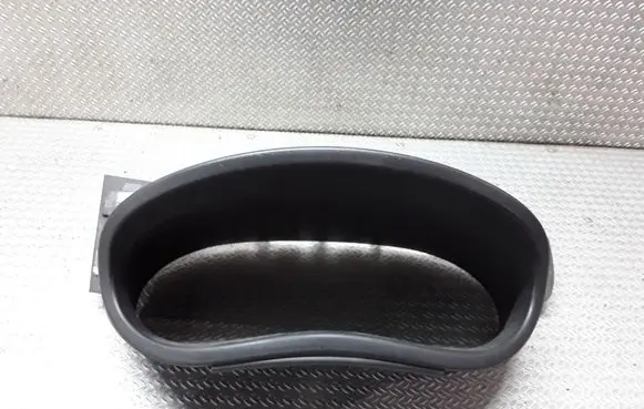 Dashboard trim