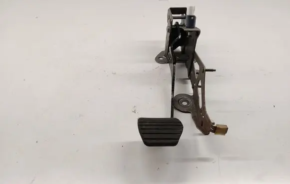 Renault Kangoo II Brake pedal 8200820803