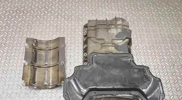 Mercedes-Benz E W211 Oil sump A2720140166 A2720100128
