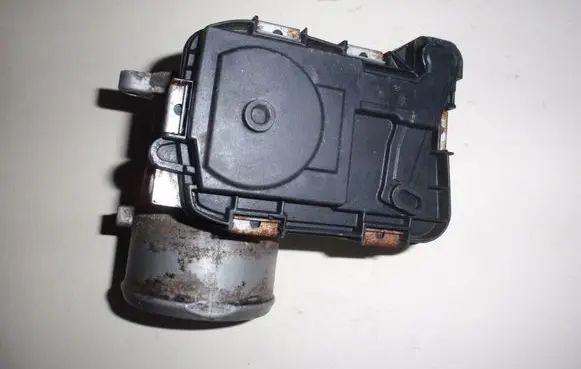 Iveco Daily 35 - 40.10 Throttle valve 504385629 54DTE3L C146