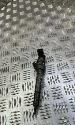 BMW X1 E84 Fuel injector 779844604