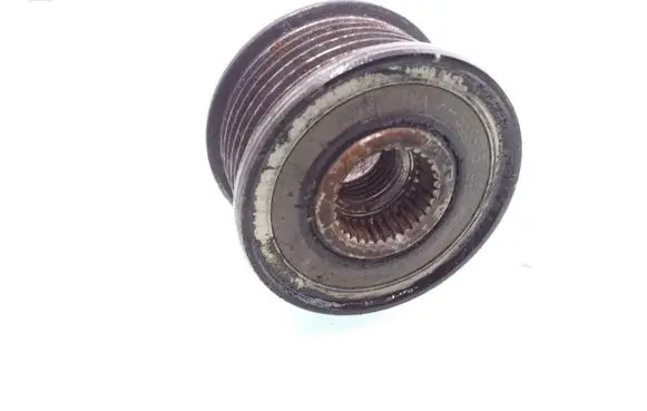 Mercedes-Benz C W203 Alternator pulley 559585 F559585