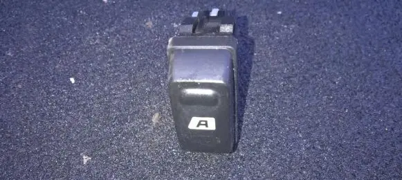 Citroen Xsara Picasso Electric window control switch