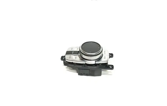 BMW 7 G11 G12 Head unit multimedia control 65829117991 9117991 6582911799102