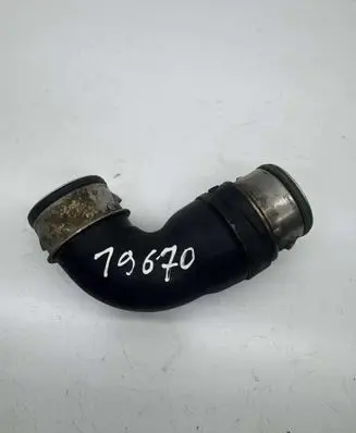 Volkswagen PASSAT B6 Intercooler hose/pipe 1T0145790B