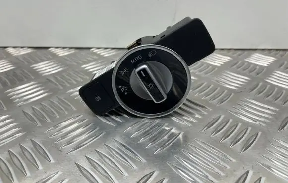 Mercedes-Benz E C207 W207 Light switch A2129050551