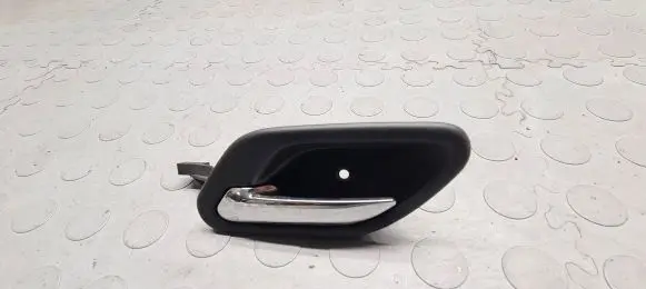 BMW 5 E39 Rear door interior handle 8226049