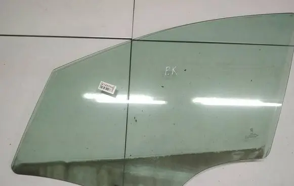 Peugeot 407 Front door window glass four-door as2