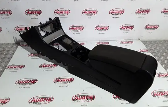 Volkswagen PASSAT B6 Center console 3C1863241