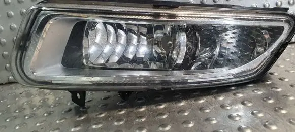 Volkswagen Polo V 6R Front fog light 