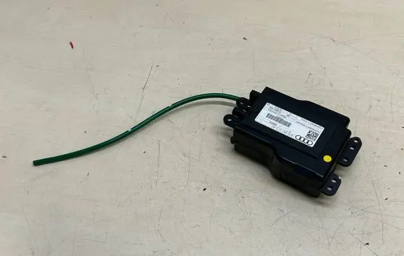 Audi A8 S8 D4 4H Seat control module 4H0881073AC