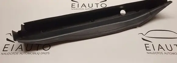 Mercedes-Benz E AMG W212 Fender end trim A2128890225