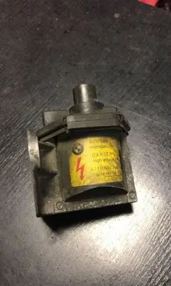 BMW 7 E32 High voltage ignition coil 2121919