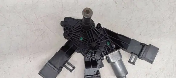 Peugeot 308 Rear window wiper motor 9677680580 13102123 0390208008