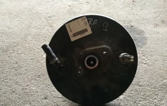 Nissan Almera N16 Brake booster 87501517