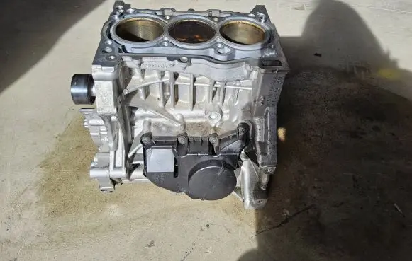 Skoda Citigo Engine block 04C103011P 04C115105H 04E103464AN