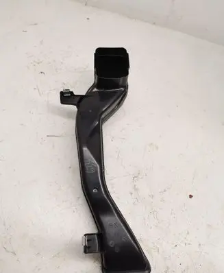 BMW M4 F82 F83 Air intake duct part 9252347