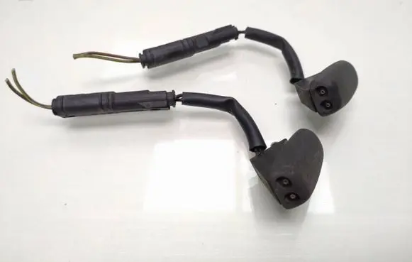 Mini One - Cooper R50 - 53 Windshield washer spray nozzle Xs4117666a