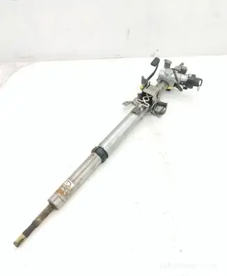 Subaru Impreza I Steering wheel axle 88215AE000 X1T25172