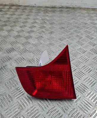 Audi A4 S4 B7 8E 8H Tailgate rear/tail lights