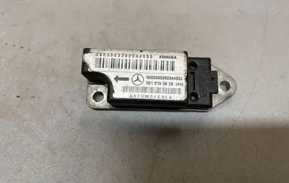Mercedes-Benz E W210 Airbag deployment crash/impact sensor 0018205626