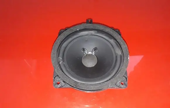 Hyundai i40 Front door speaker 963303Z051 SWRCH10A