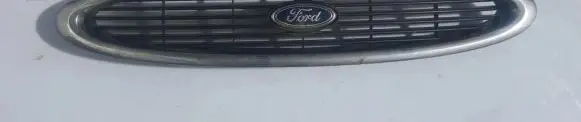 Ford Mondeo MK II Front grill 96bg8200cmw