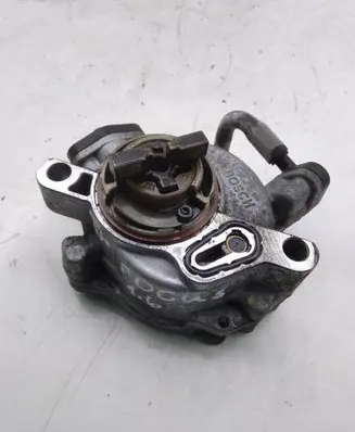 Ford Focus Vacuum pump 9684786780