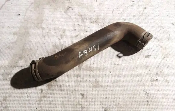 Skoda Octavia Mk1 (1U) Engine coolant pipe/hose
