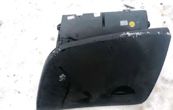 Seat Altea Glove box 5p1857103