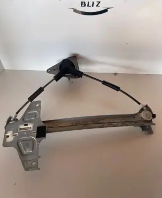 Citroen C4 I Rear door manual window regulator 9656009380