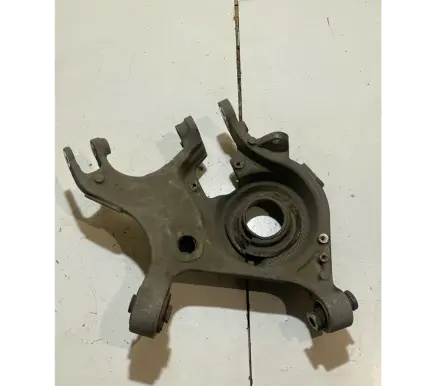 Ford Mustang VI Rear upper control arm/wishbone 5K651