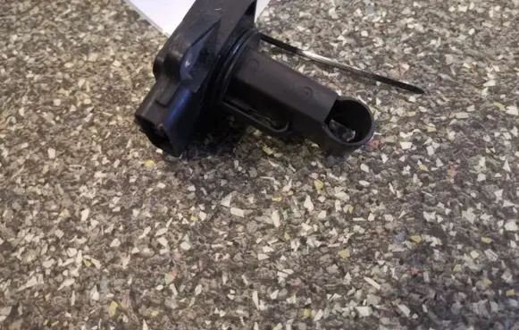 Mazda 6 Mass air flow meter 1974002010