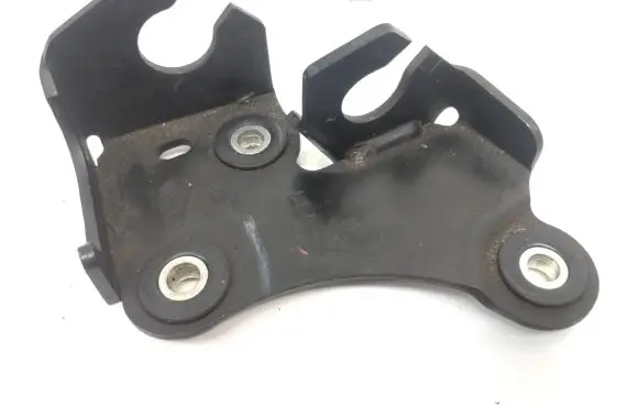 Toyota Auris E180 Gear shift cable bracket 