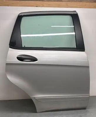 Mercedes-Benz A W169 Rear door